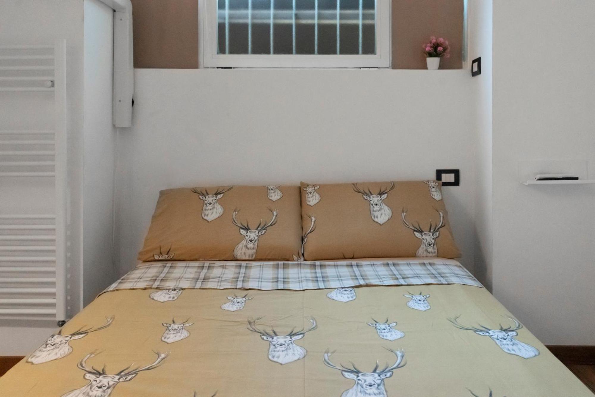 Elegant Sweet Home Suite - Milan, 15 Minute Duomo ภายนอก รูปภาพ