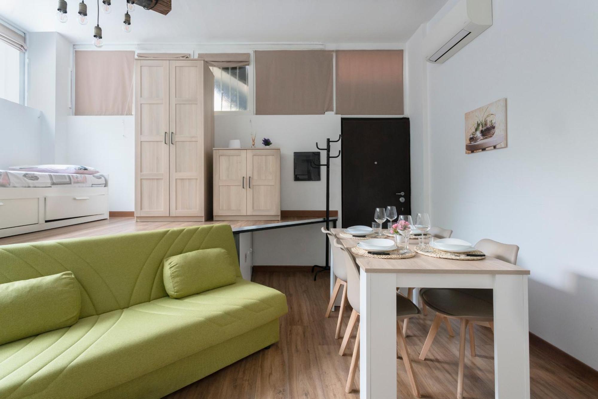 Elegant Sweet Home Suite - Milan, 15 Minute Duomo ภายนอก รูปภาพ
